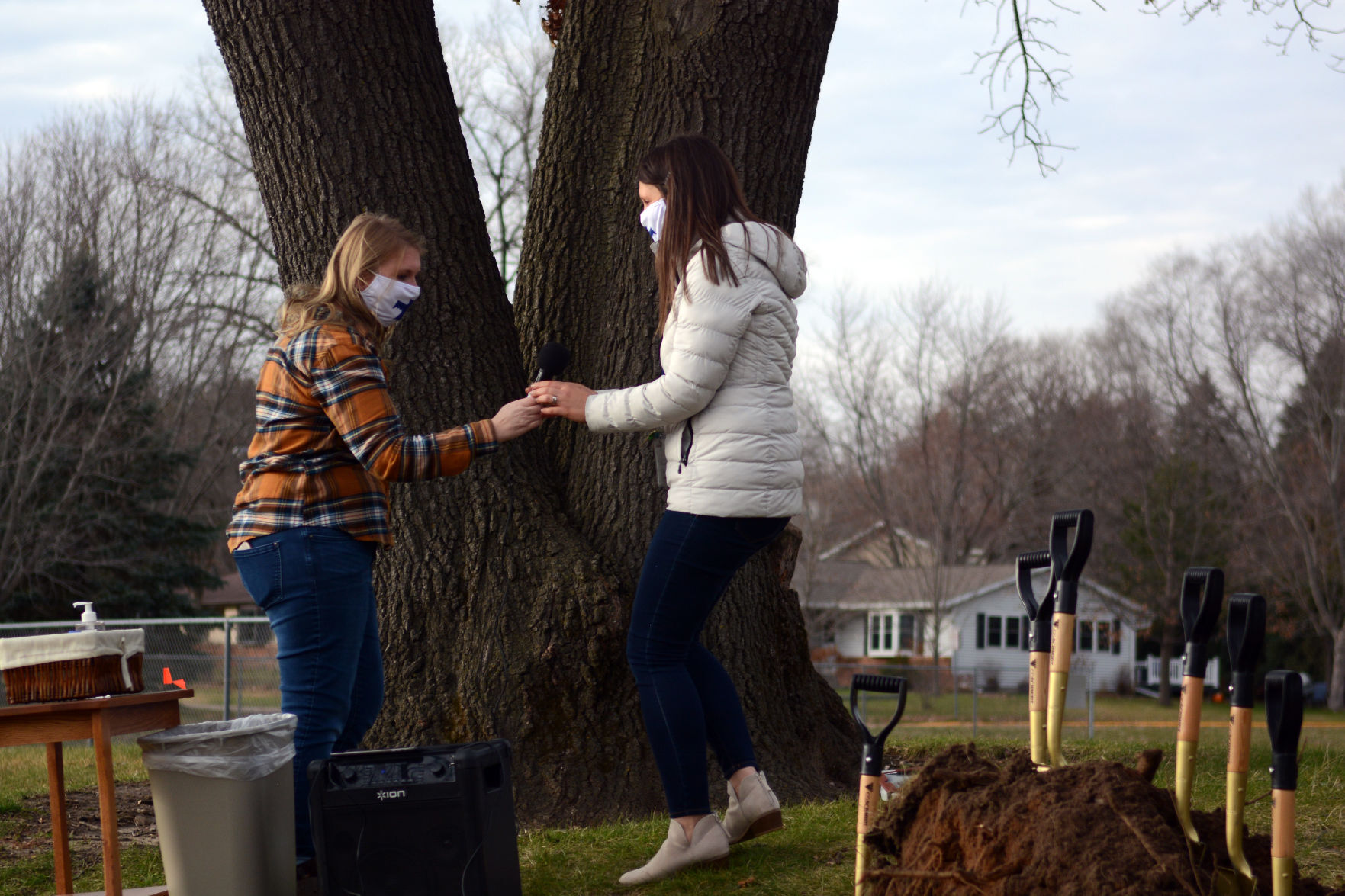 Baraboo school breaks ground on outdoor learning space